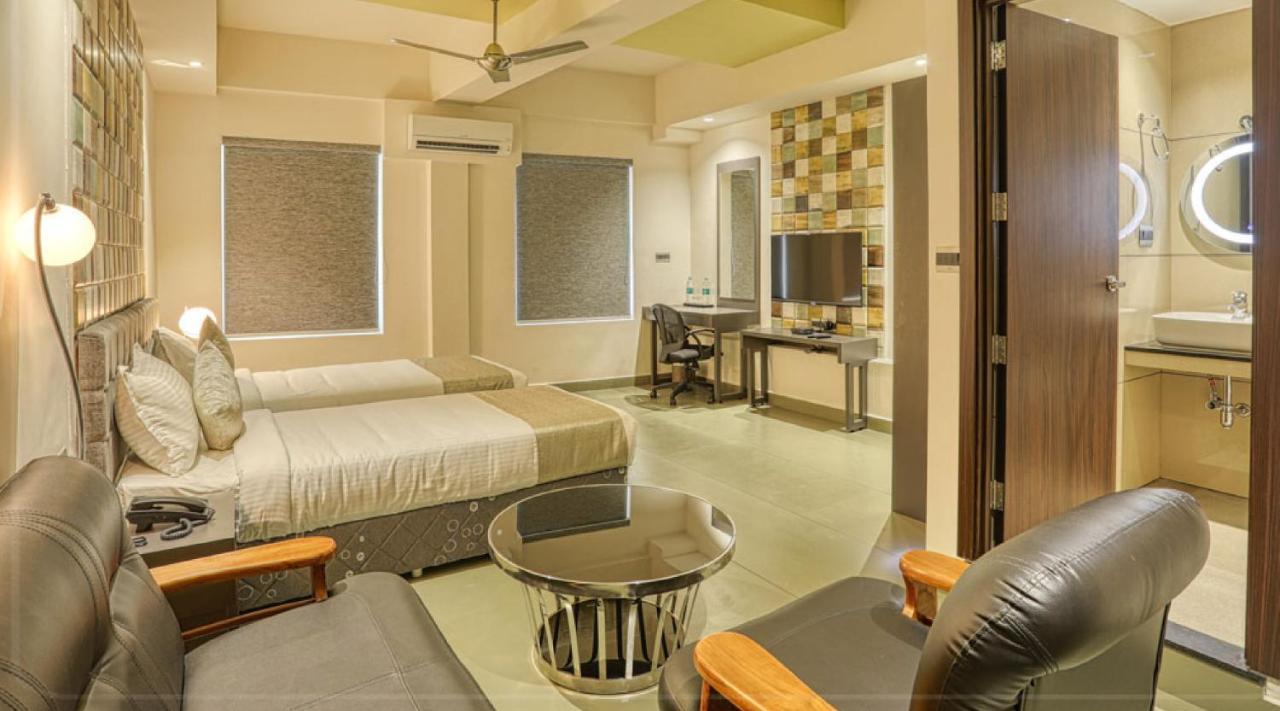 As Airport Inn Kochi Exterior foto